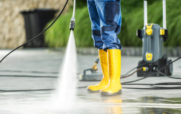 Best Fence Pressure Washing  in , CT